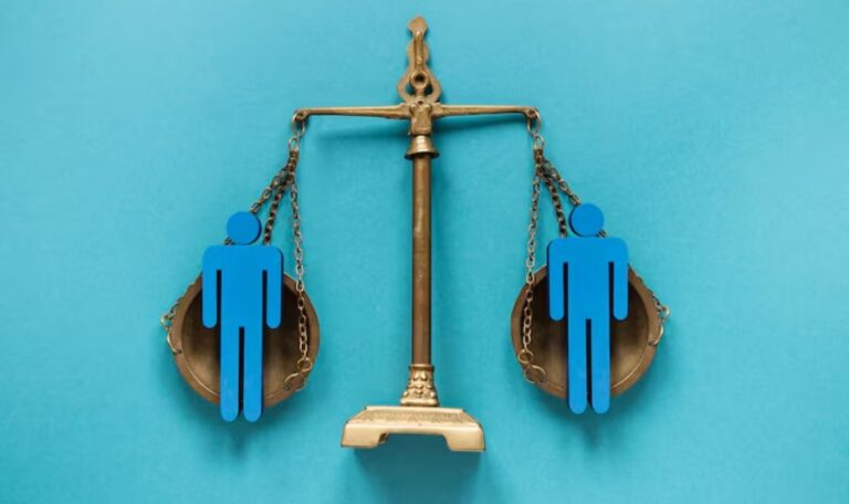 How Does Judicial Activism Compare to Judicial Restraint?